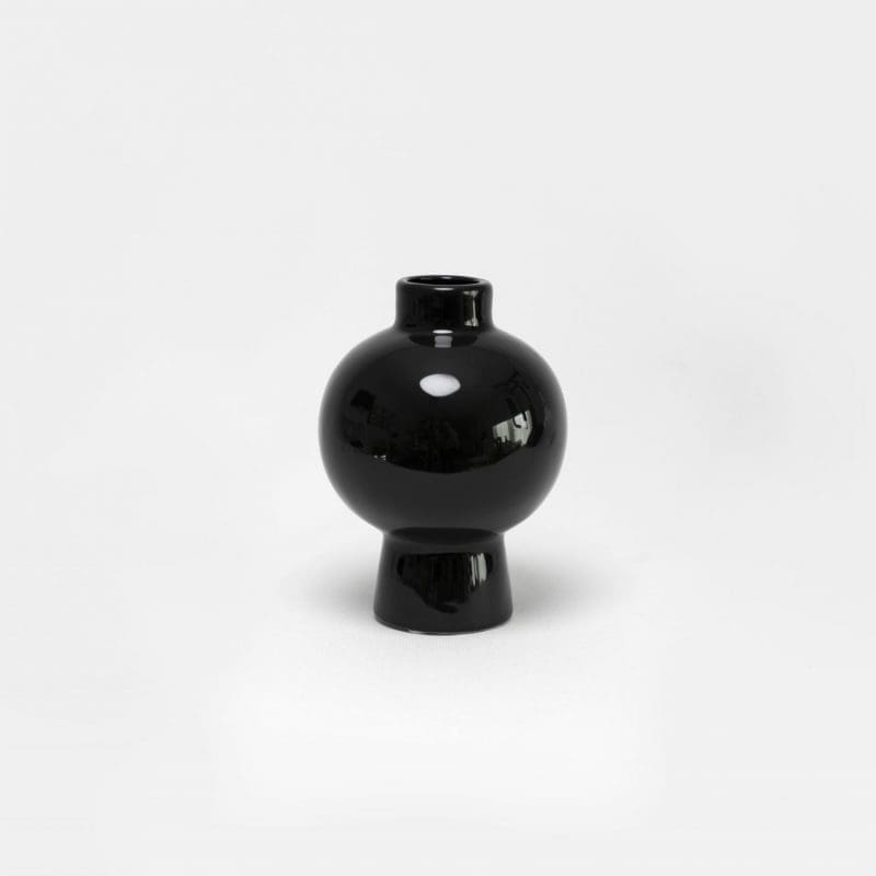 Jura Vase Black