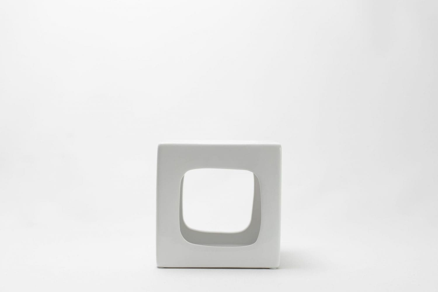 White Cube Burner - Image 2